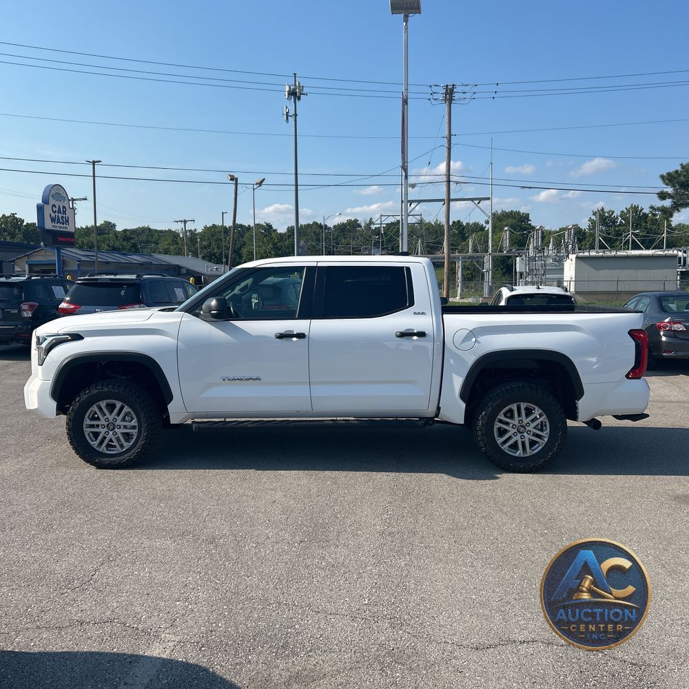 2025 Toyota Tundra SR5