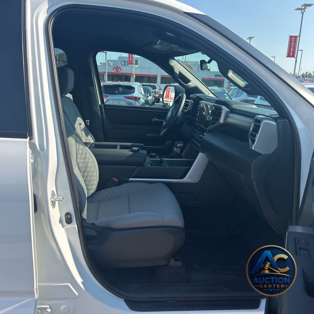 2025 Toyota Tundra SR5