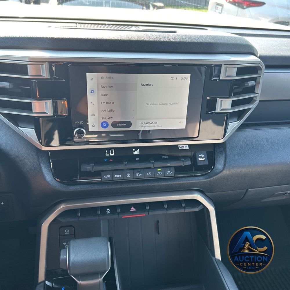2025 Toyota Tundra SR5