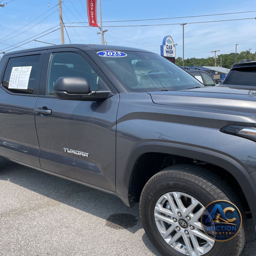 2025 Toyota Tundra SR5
