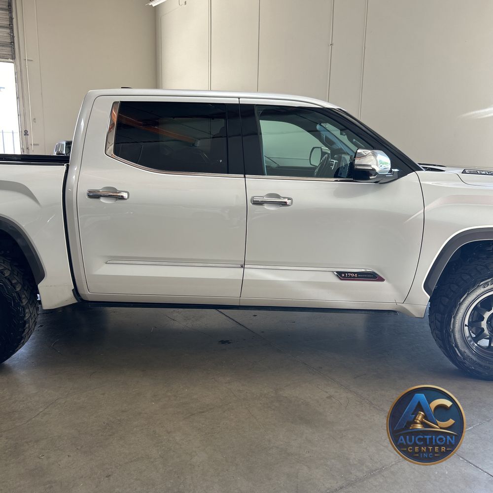 2022 Toyota Tundra 1794 Edition HV
