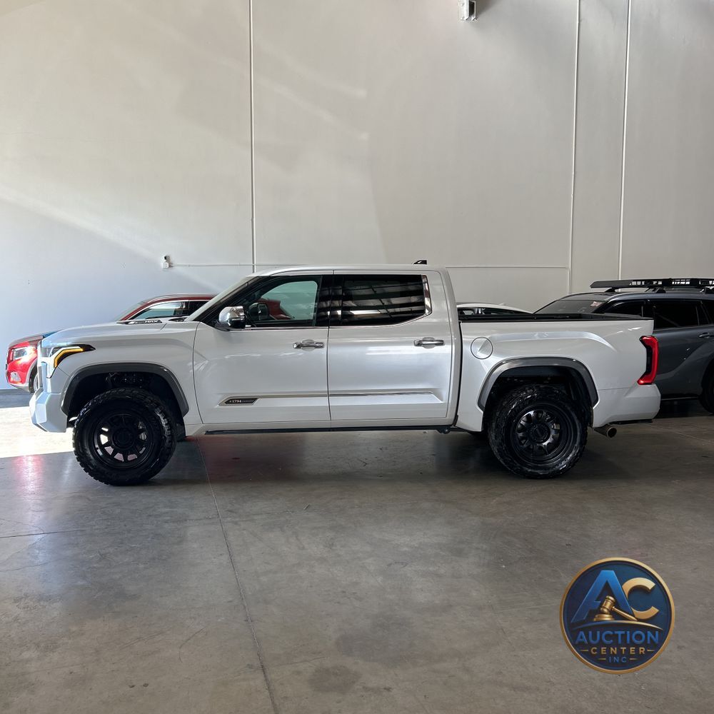 2022 Toyota Tundra 1794 Edition HV