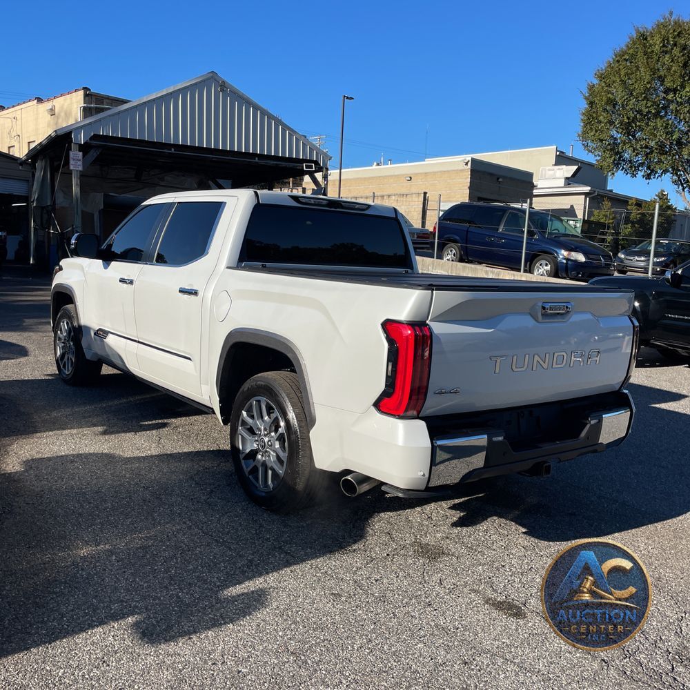 2024 Toyota Tundra 1794 Edition HV