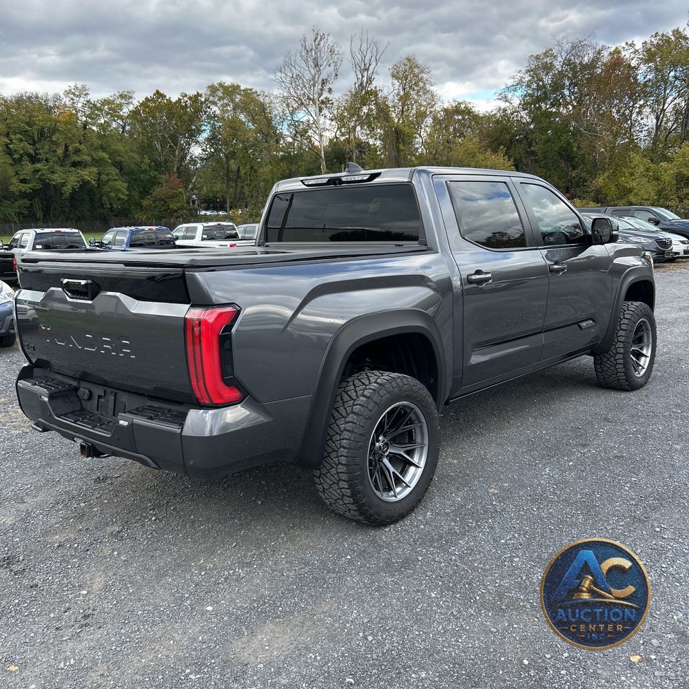 2024 Toyota Tundra Platinum
