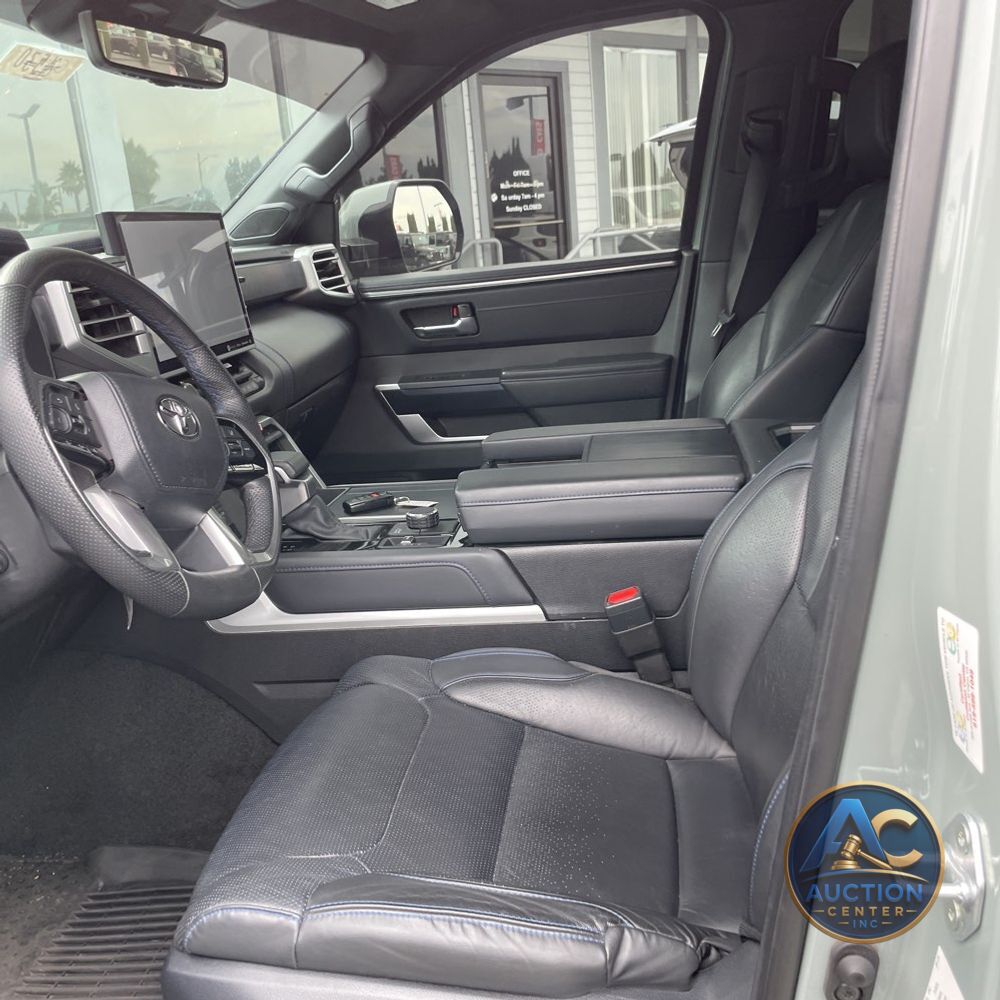 2024 Toyota Tundra Platinum
