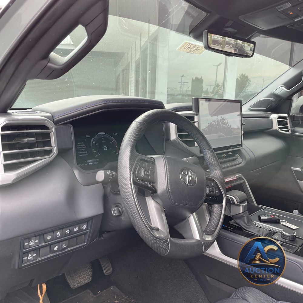 2024 Toyota Tundra Platinum