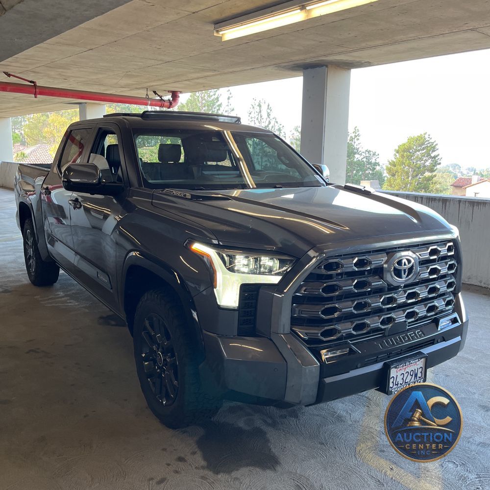 2024 Toyota Tundra Platinum HV