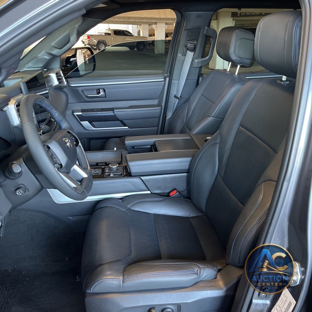 2024 Toyota Tundra Platinum HV