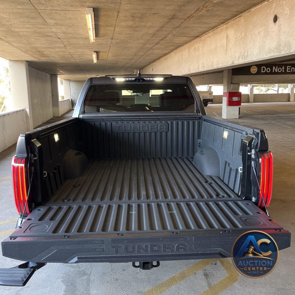 2024 Toyota Tundra Platinum HV