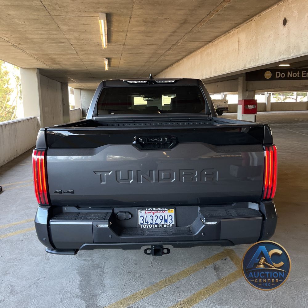 2024 Toyota Tundra Platinum HV