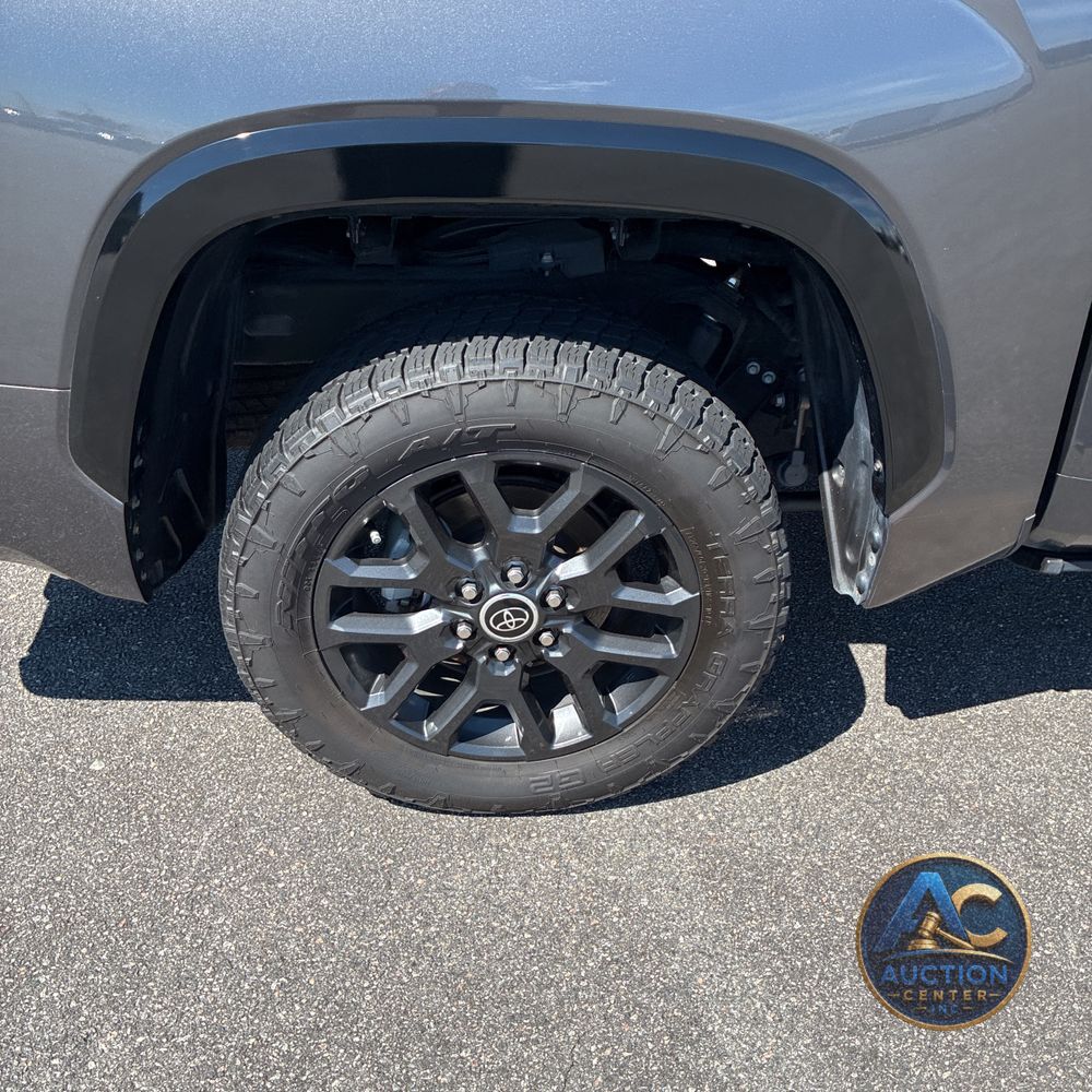 2022 Toyota Tundra Platinum HV