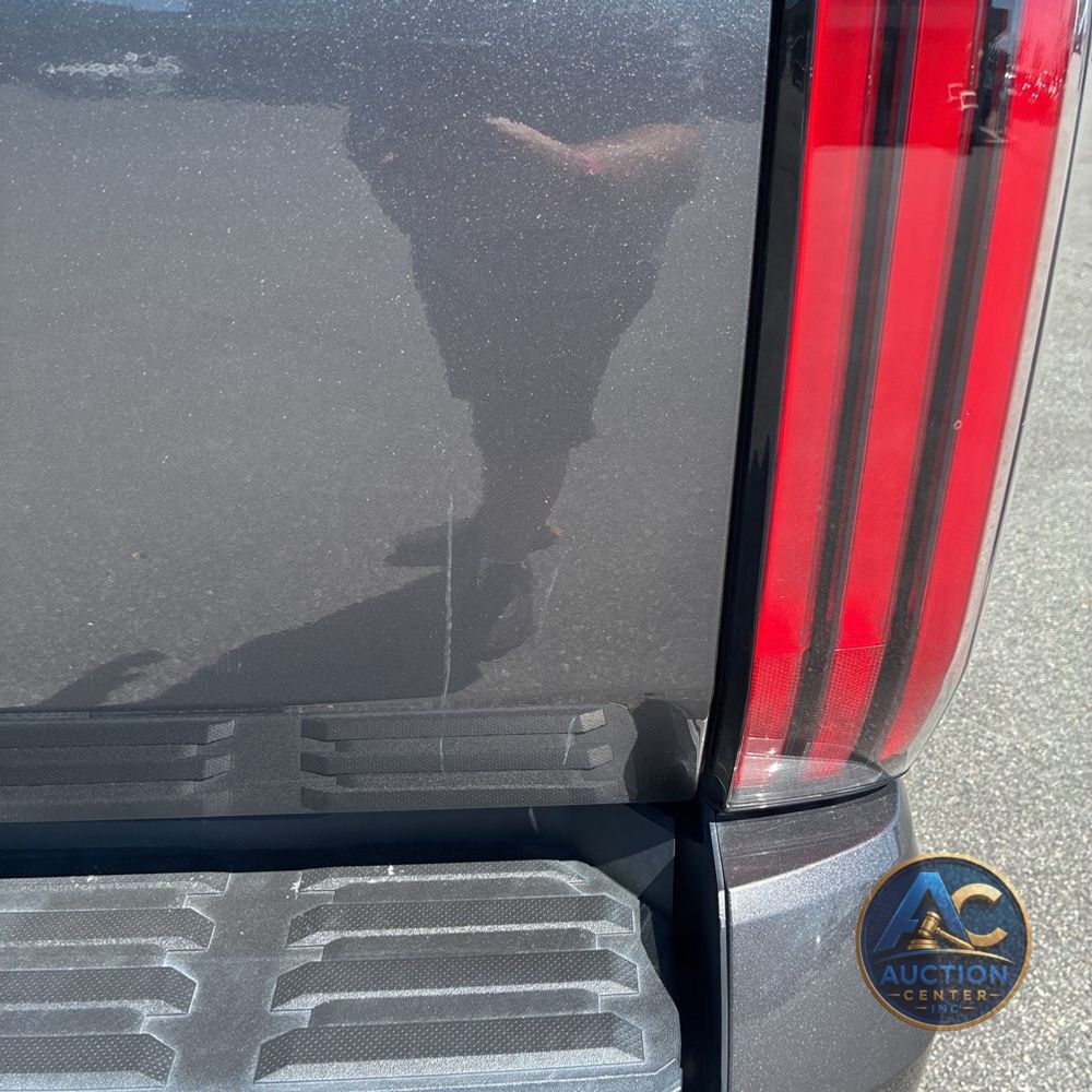 2022 Toyota Tundra Platinum HV