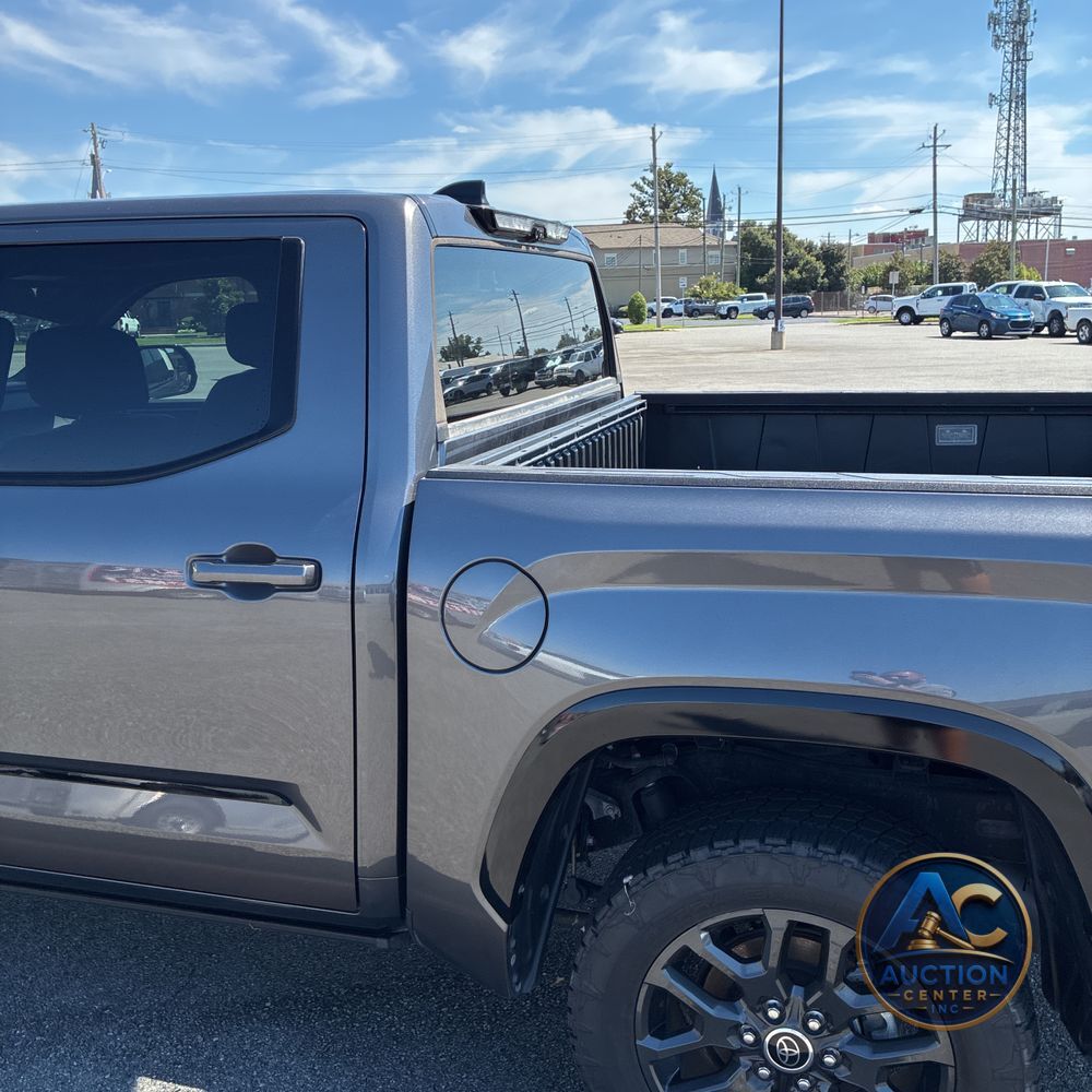 2022 Toyota Tundra Platinum HV