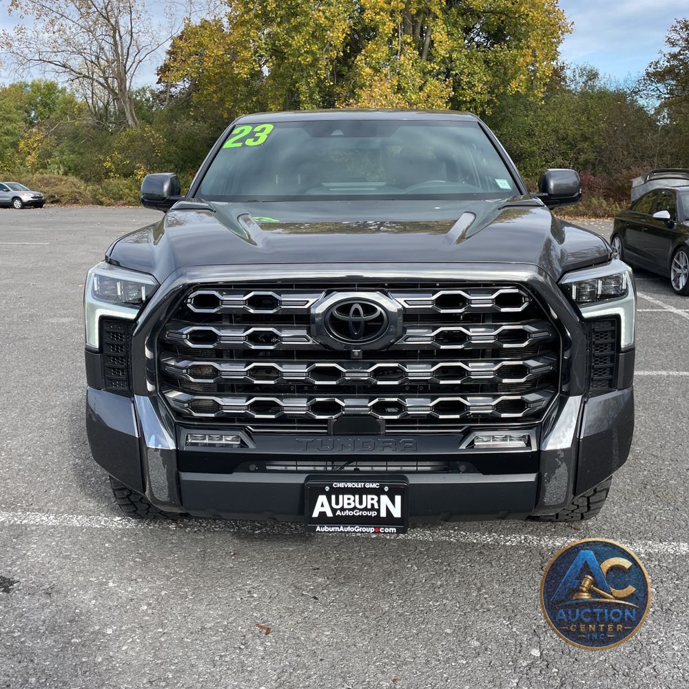 2023 Toyota Tundra Platinum HV