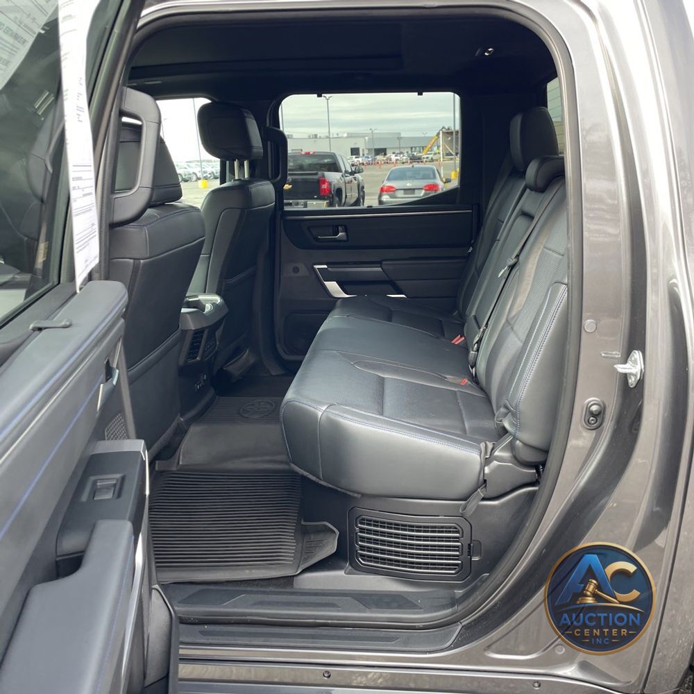 2023 Toyota Tundra Platinum HV