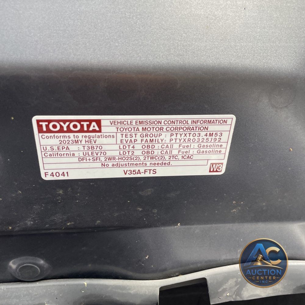 2023 Toyota Tundra Platinum HV