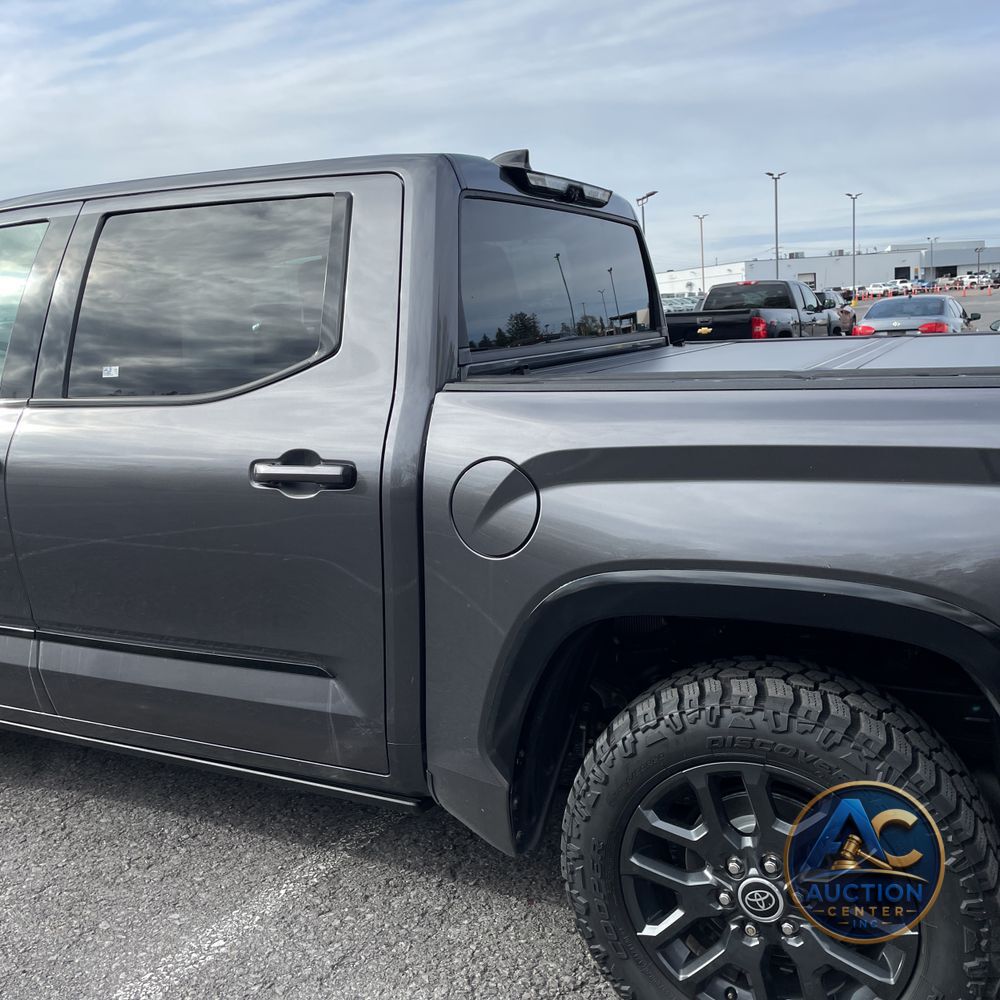 2023 Toyota Tundra Platinum HV