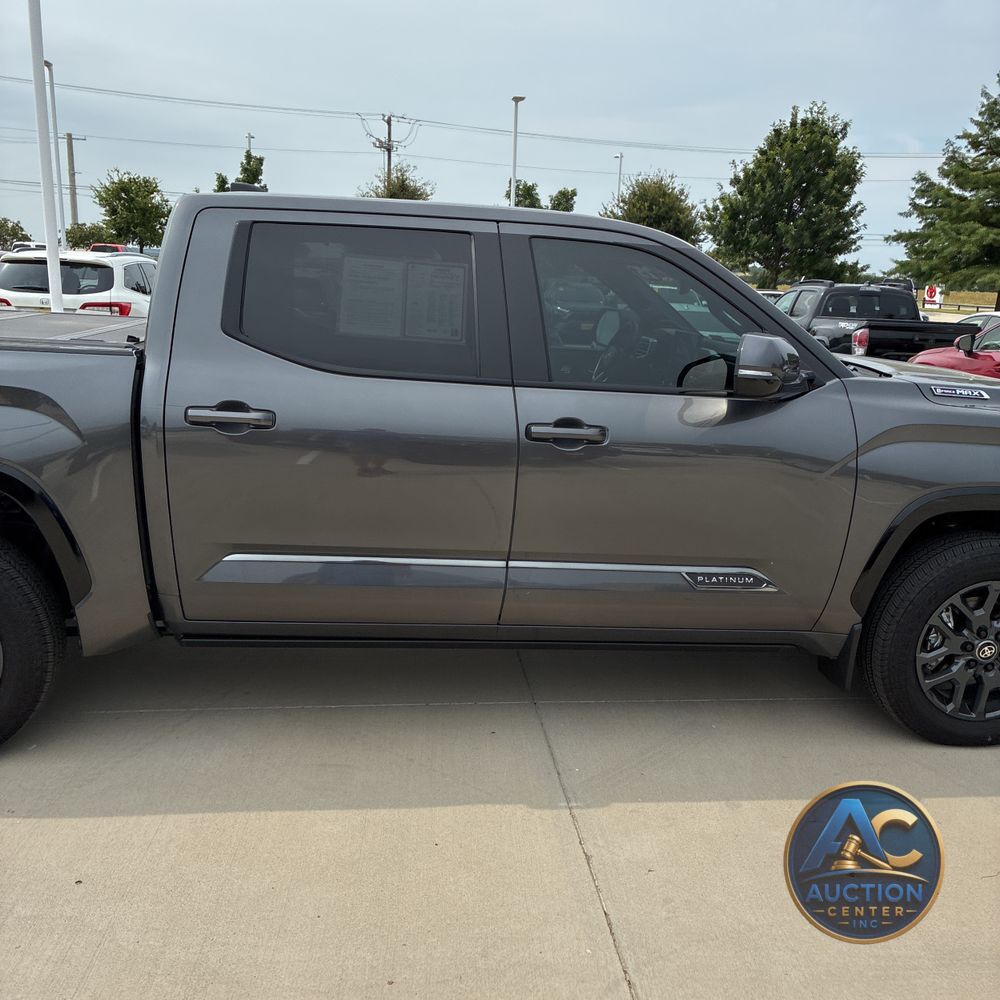 2025 Toyota Tundra Platinum HV