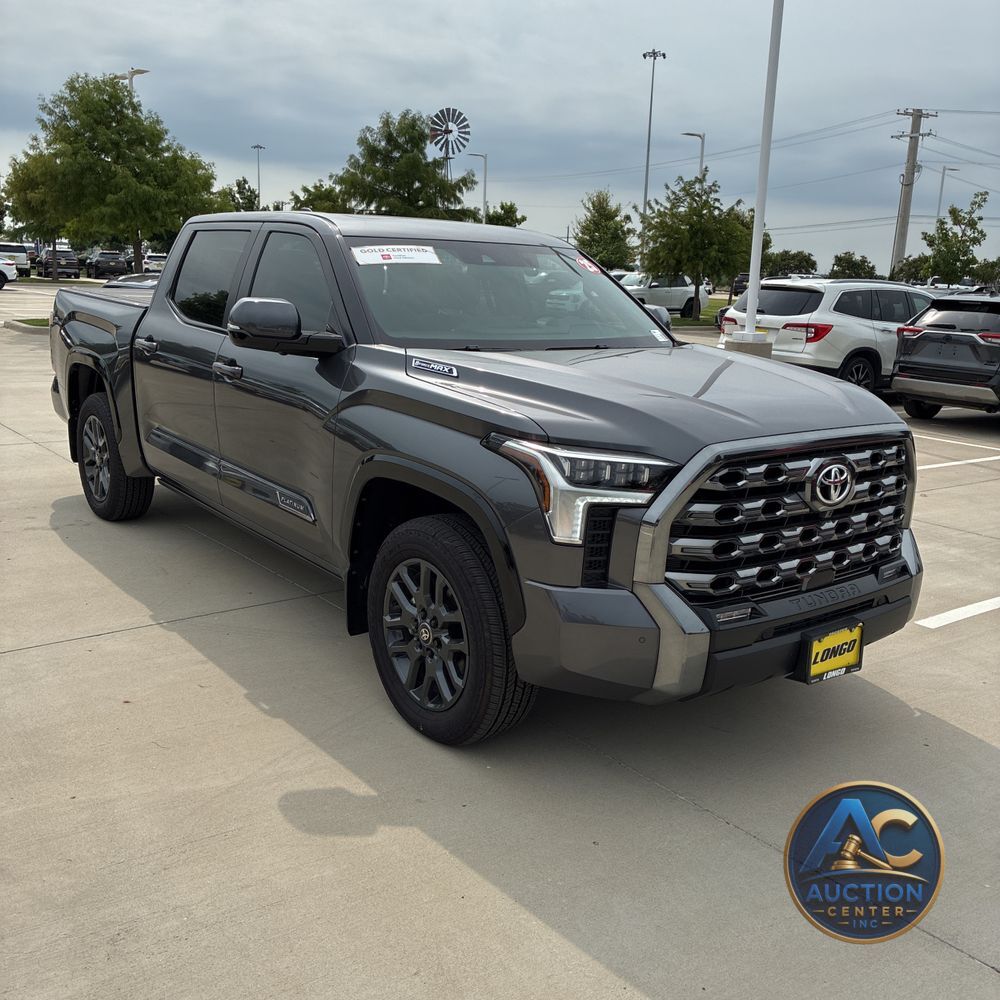 2025 Toyota Tundra Platinum HV