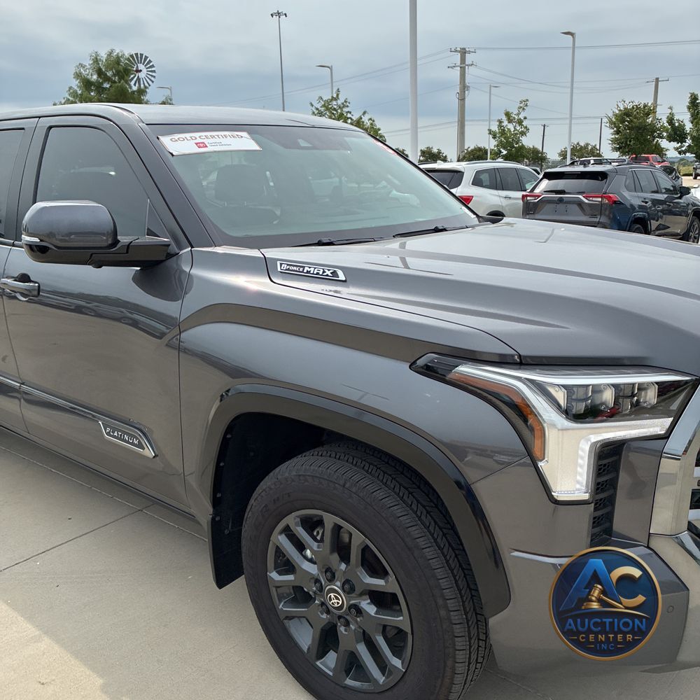 2025 Toyota Tundra Platinum HV