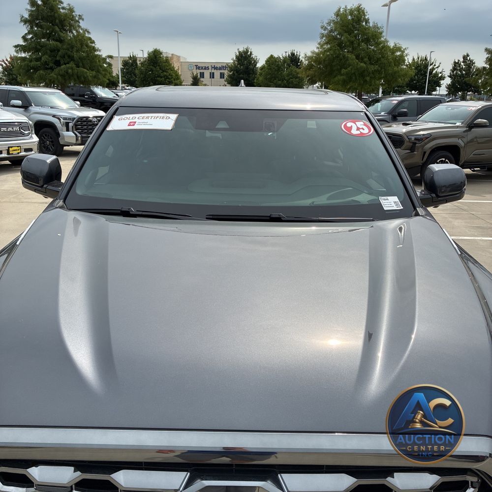 2025 Toyota Tundra Platinum HV