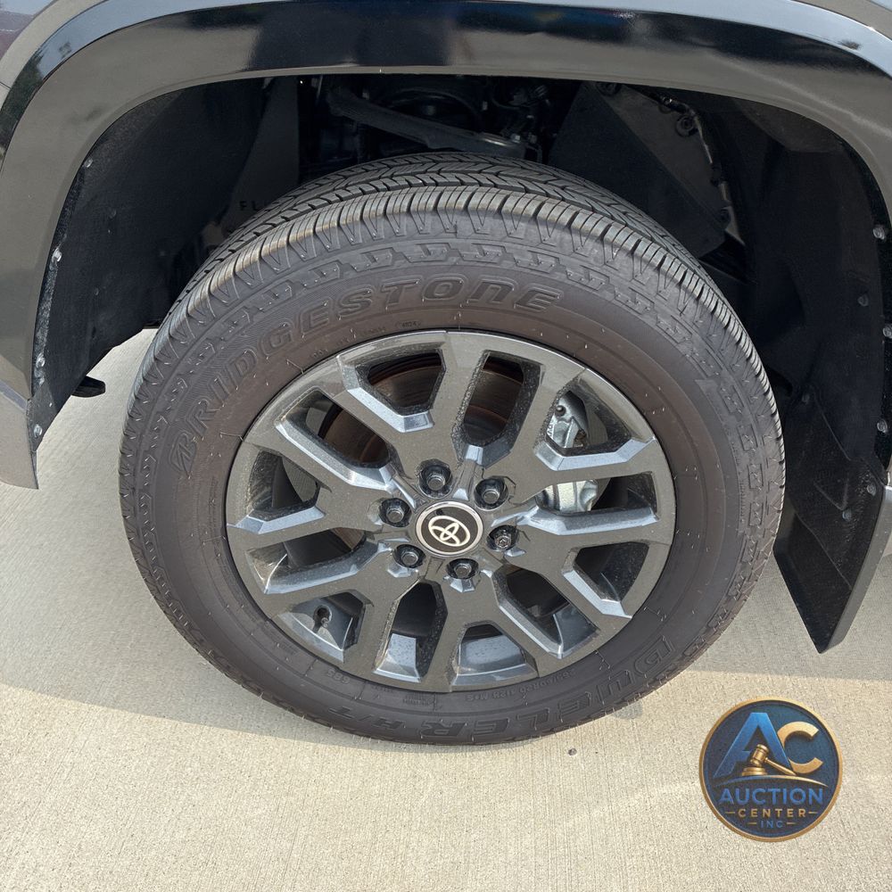 2025 Toyota Tundra Platinum HV