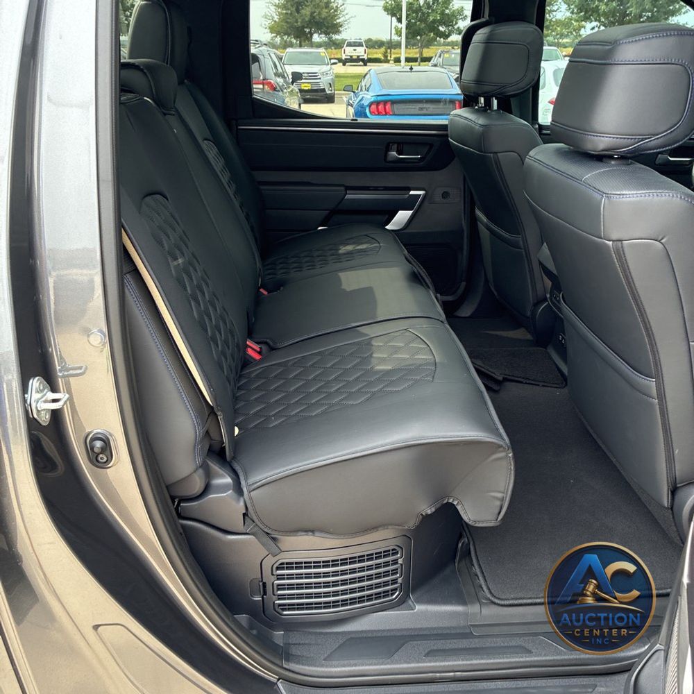 2025 Toyota Tundra Platinum HV