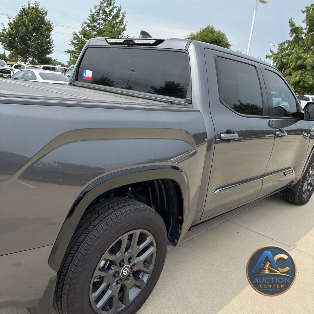 2025 Toyota Tundra Platinum HV