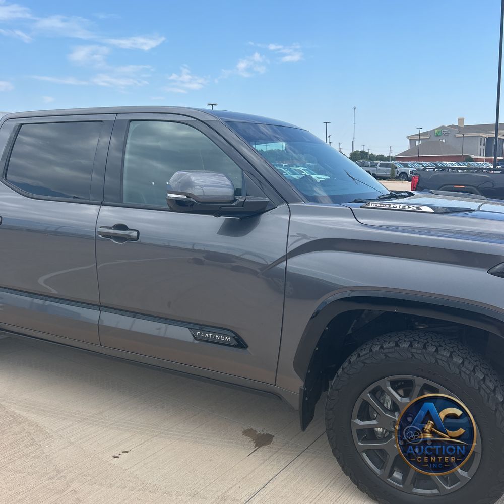 2023 Toyota Tundra Platinum HV