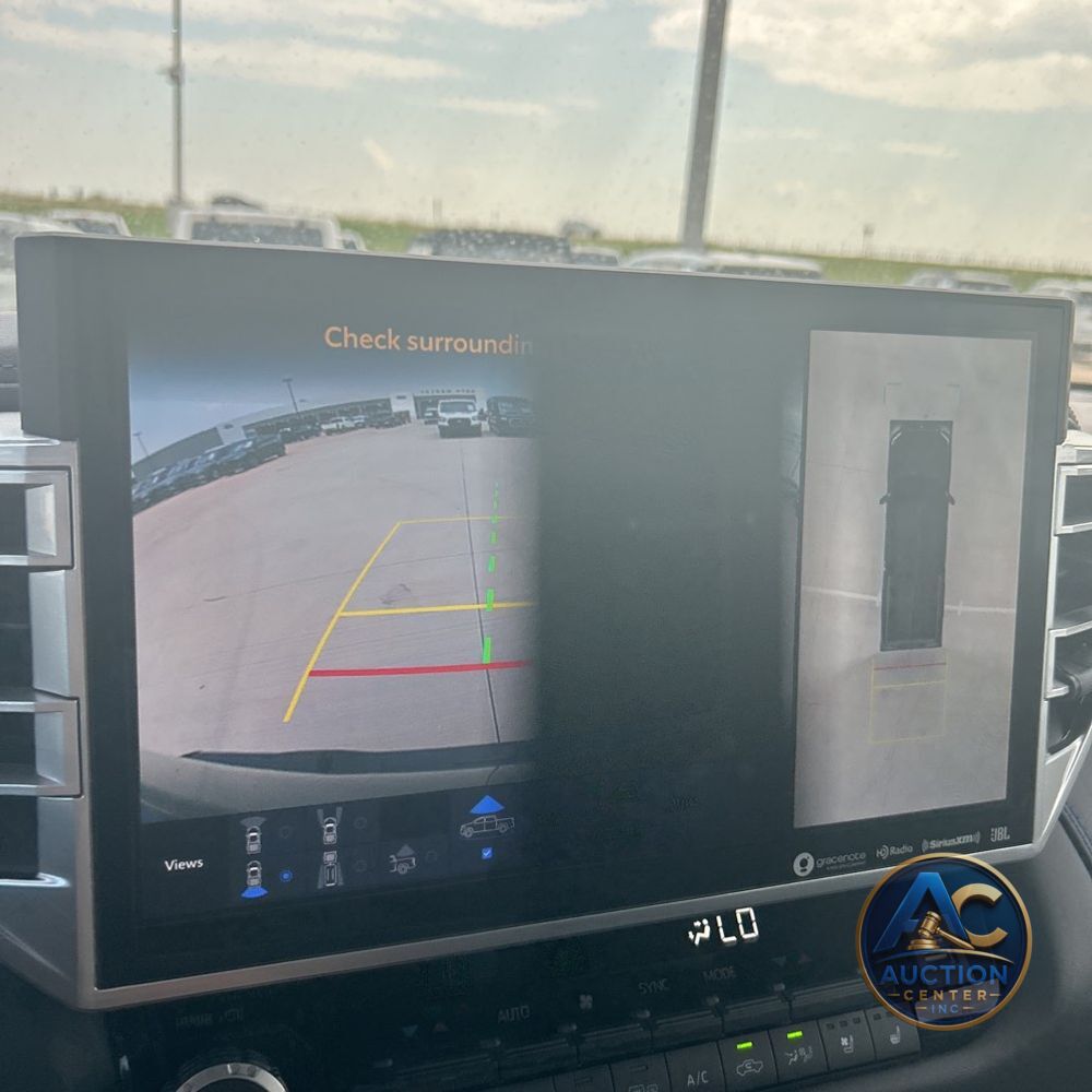 2023 Toyota Tundra Platinum HV