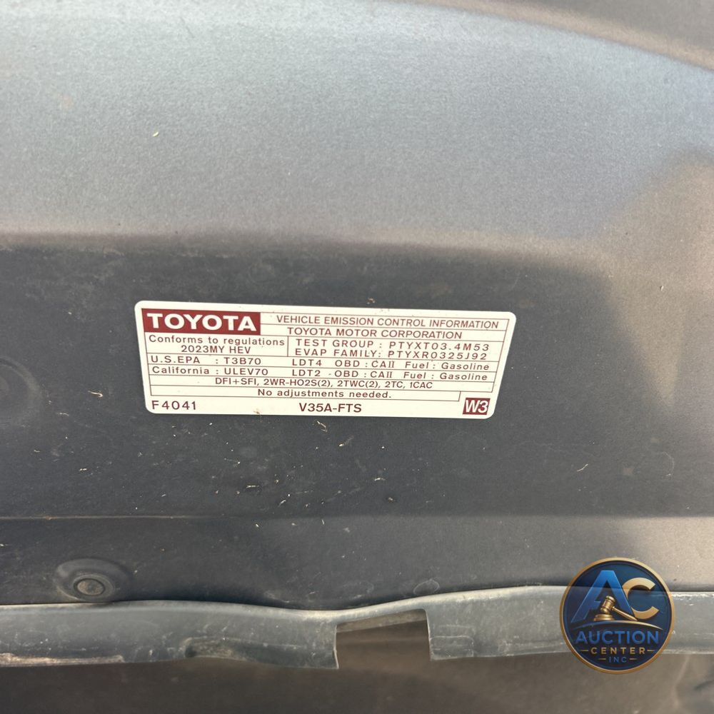 2023 Toyota Tundra Platinum HV
