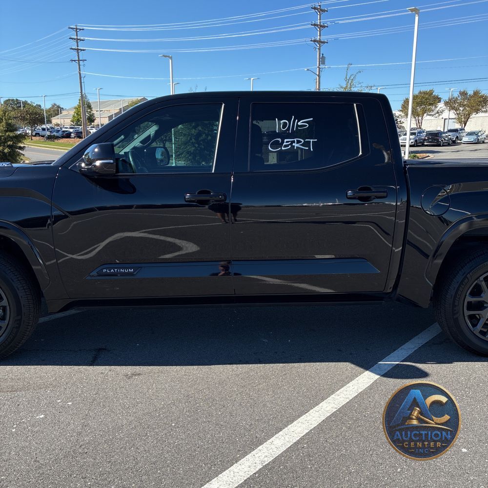 2023 Toyota Tundra Platinum HV