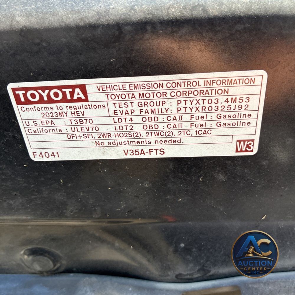 2023 Toyota Tundra Platinum HV