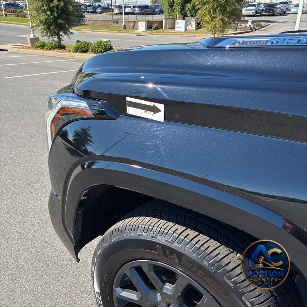 2023 Toyota Tundra Platinum HV