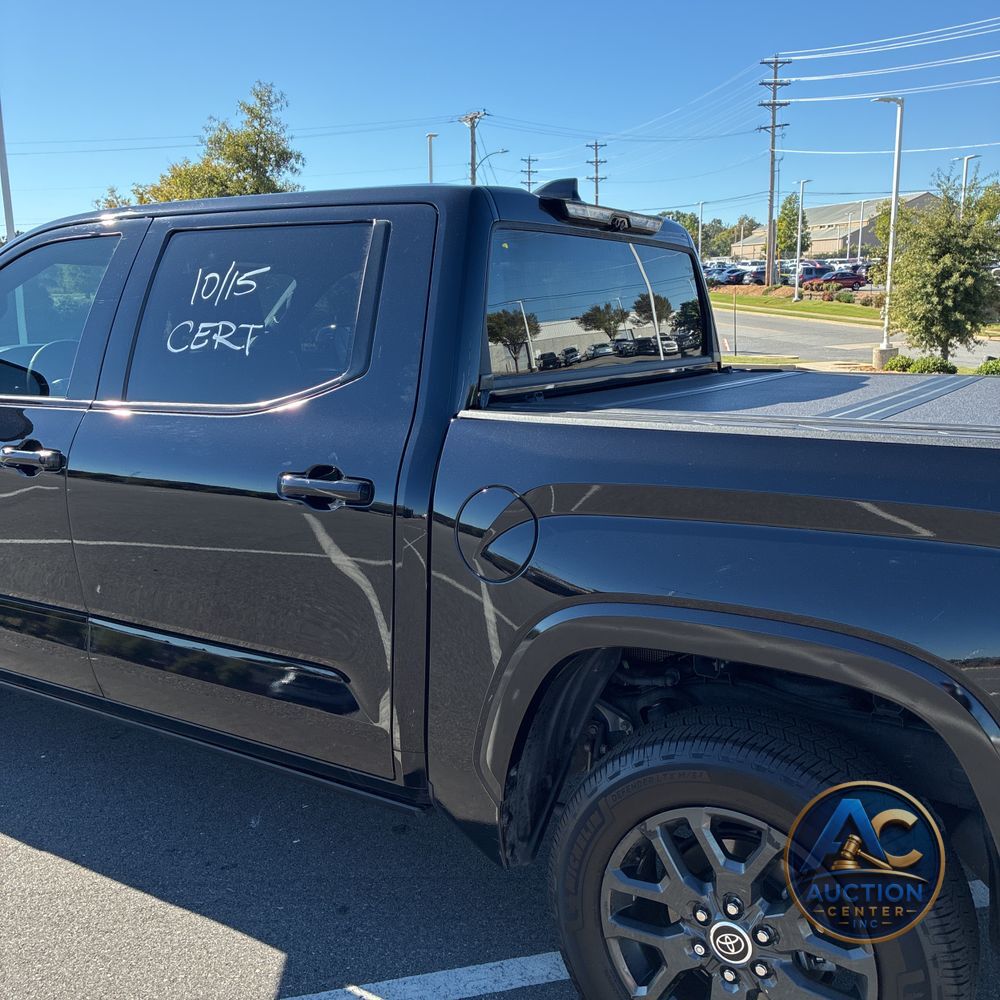 2023 Toyota Tundra Platinum HV