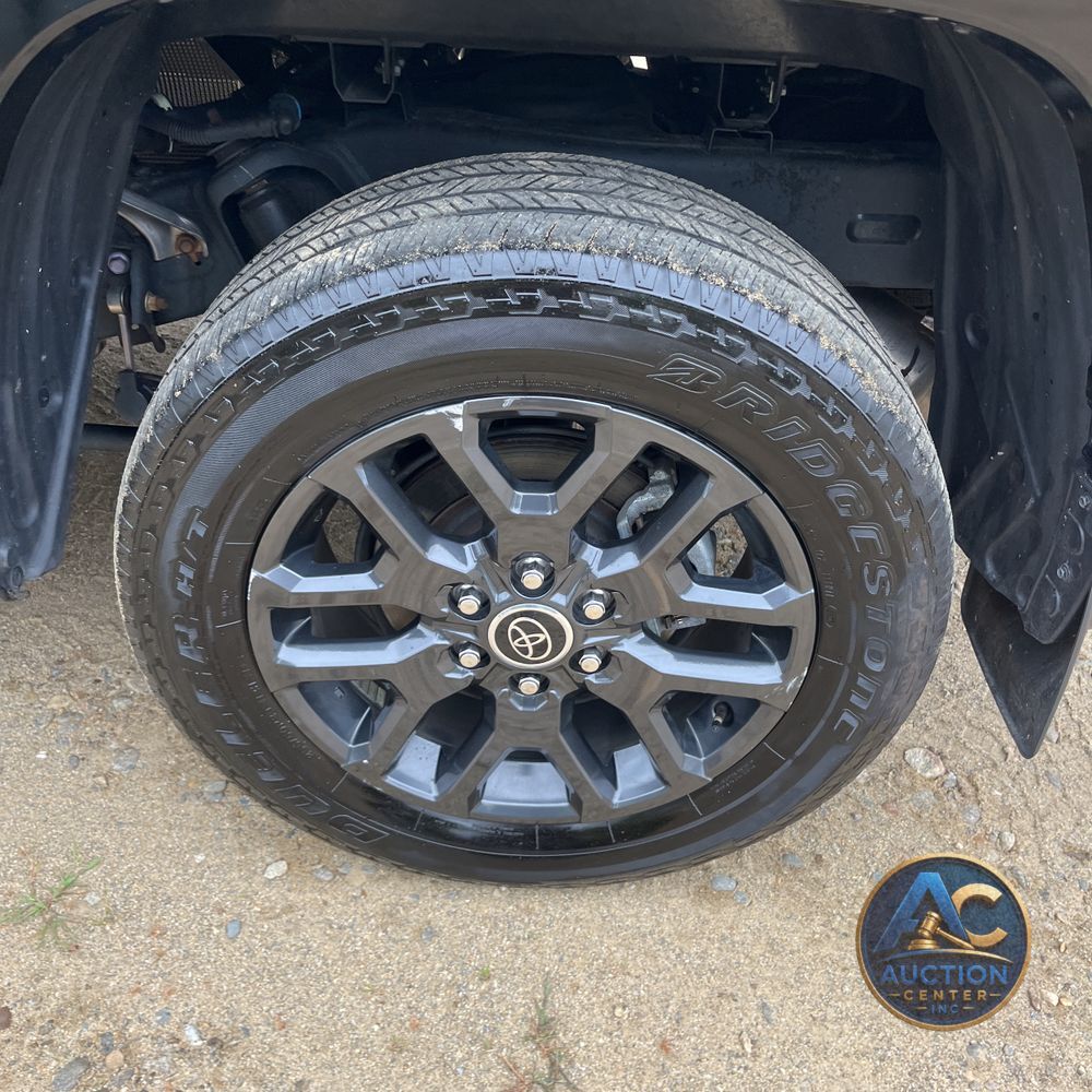 2023 Toyota Tundra Platinum HV