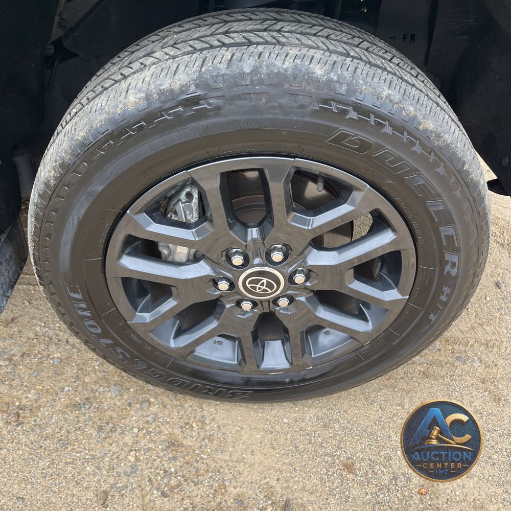 2023 Toyota Tundra Platinum HV