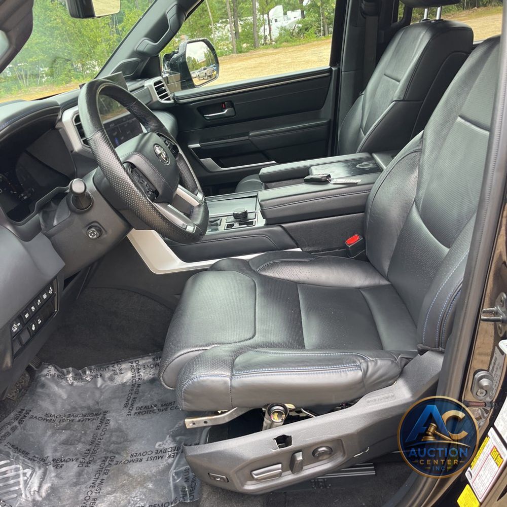2023 Toyota Tundra Platinum HV