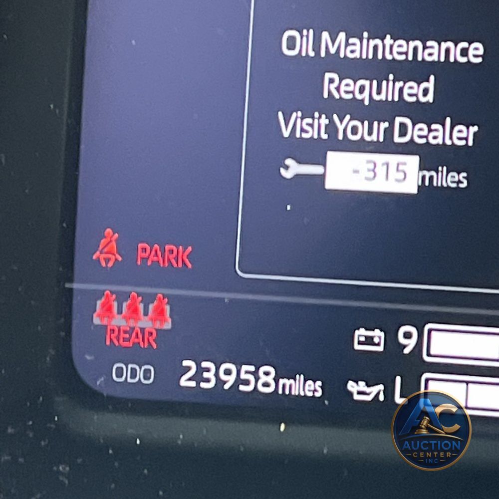 2023 Toyota Tundra Platinum HV