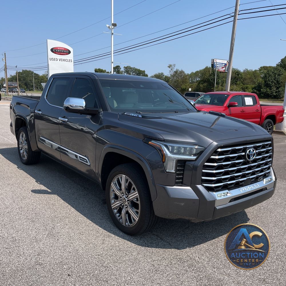 2024 Toyota Tundra Capstone HV