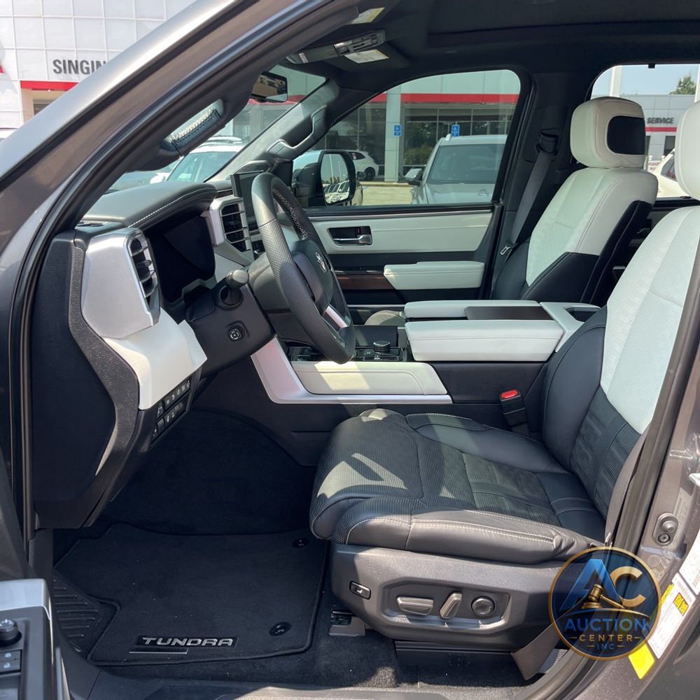 2024 Toyota Tundra Capstone HV