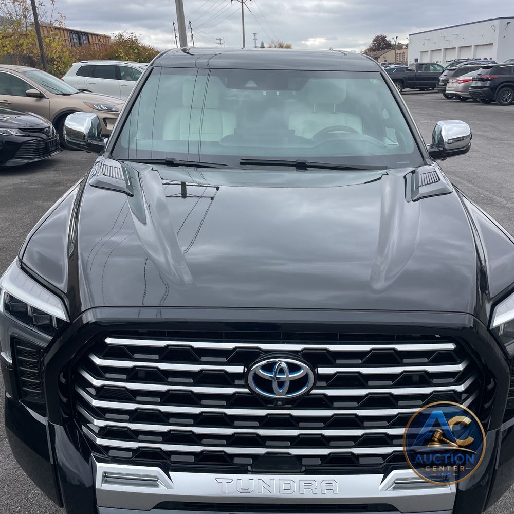 2022 Toyota Tundra Capstone HV