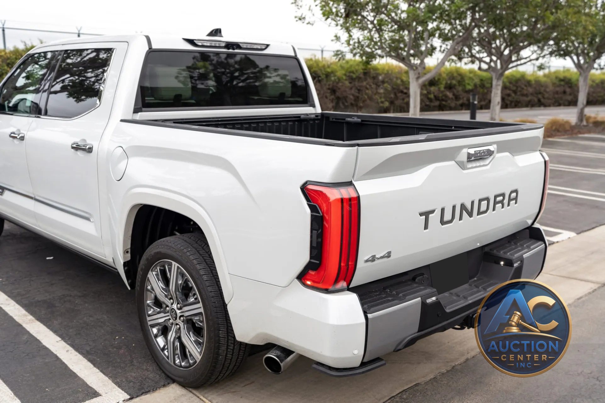 2023 Toyota Tundra Hybrid Capstone