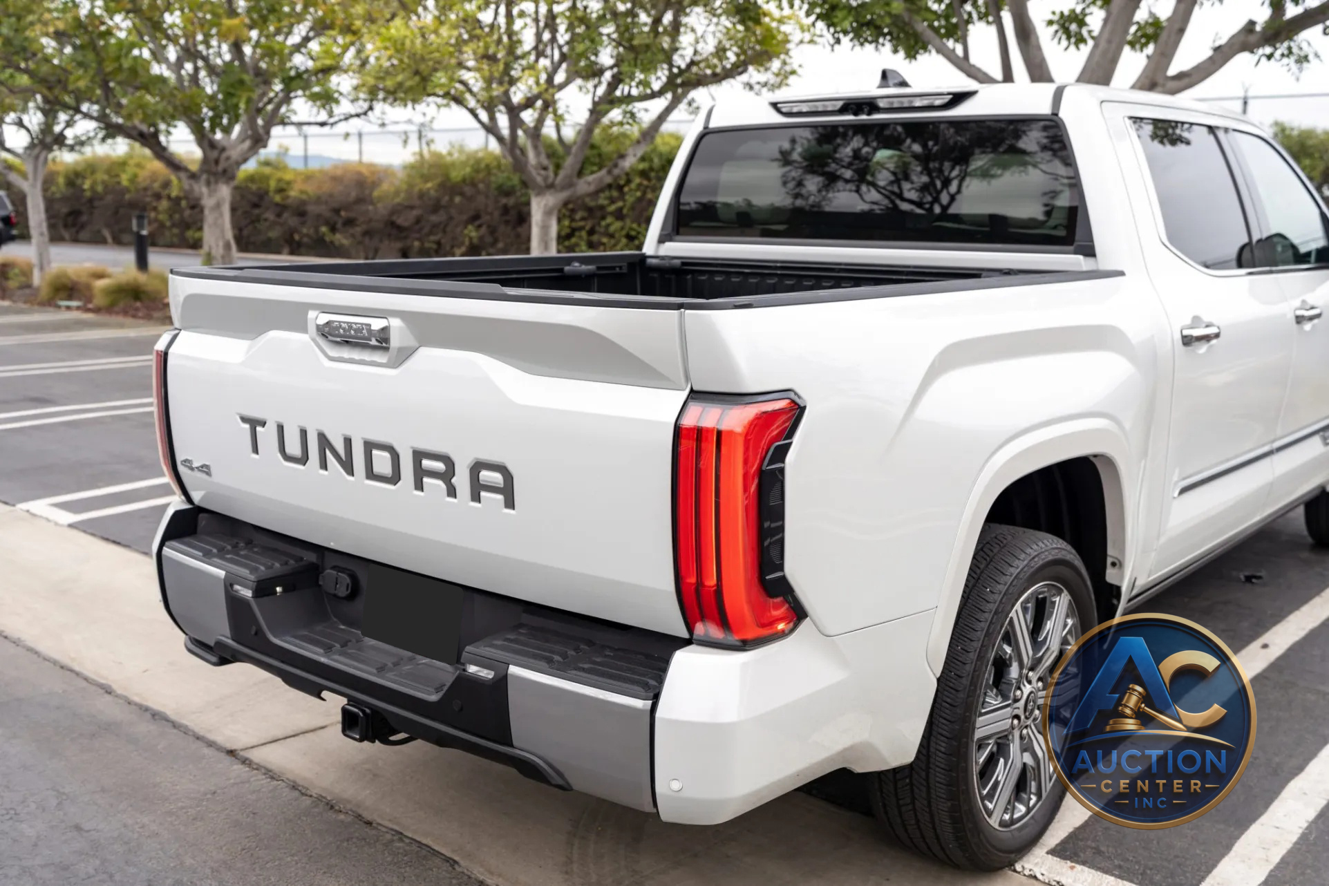 2023 Toyota Tundra Hybrid Capstone