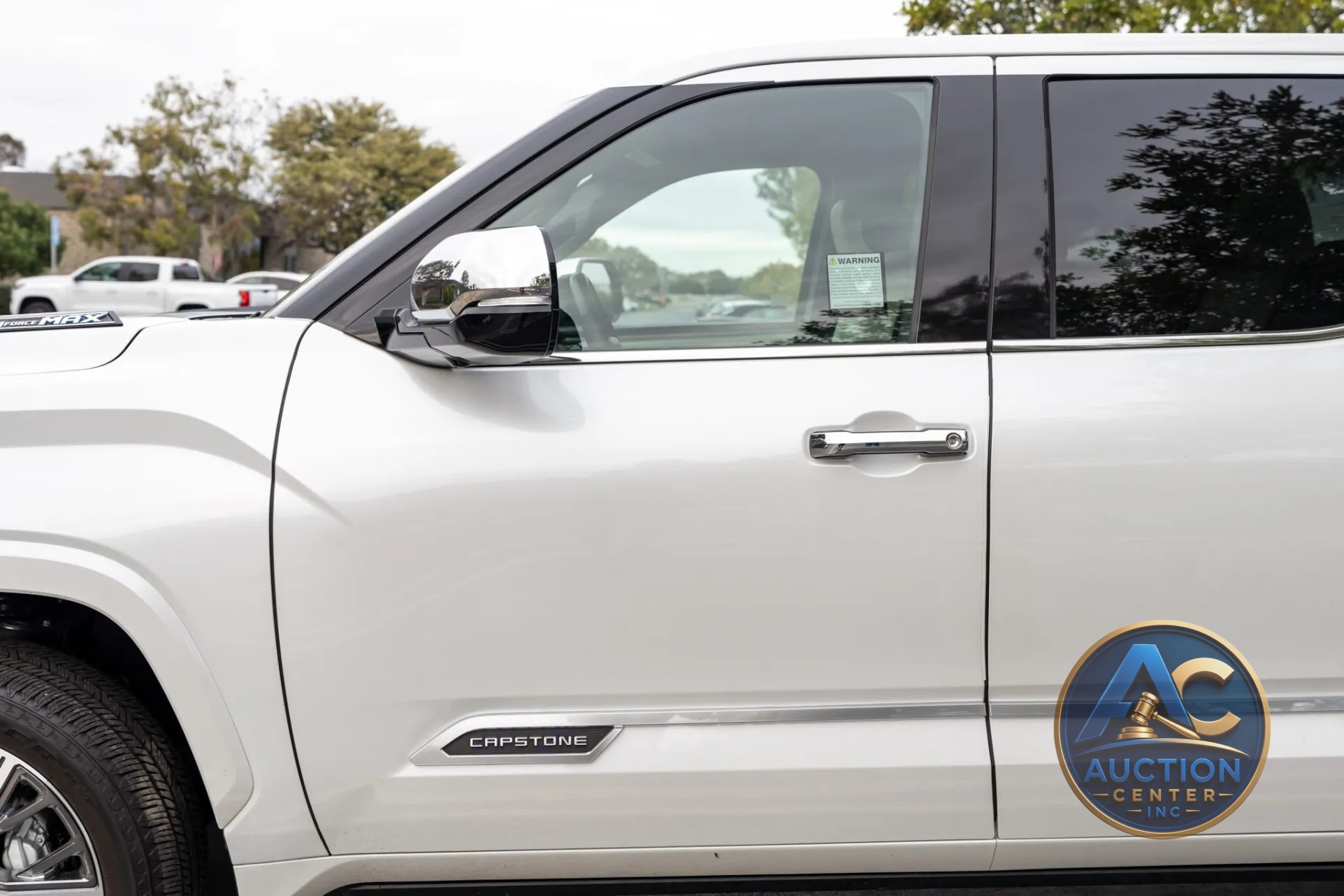 2023 Toyota Tundra Hybrid Capstone
