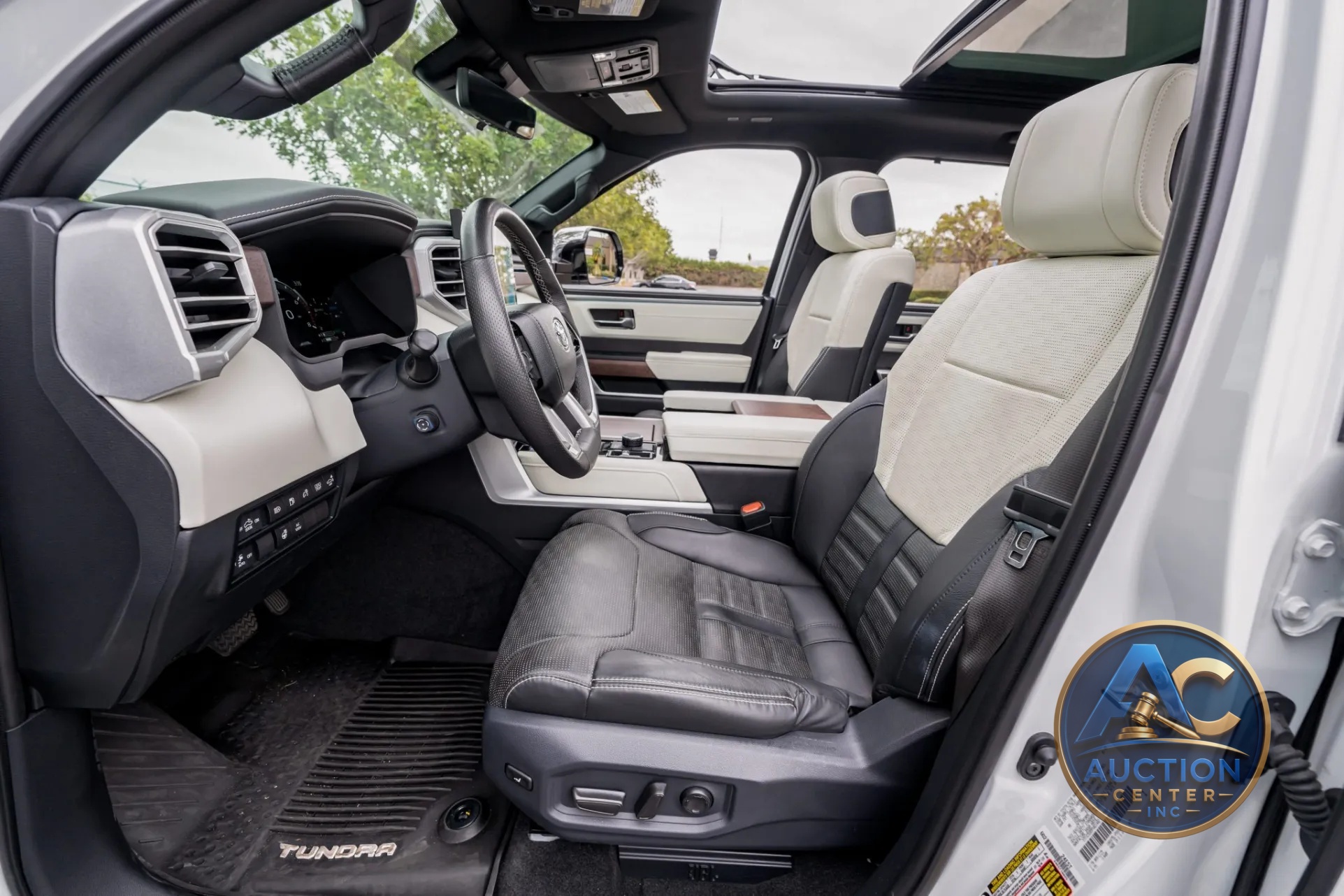 2023 Toyota Tundra Hybrid Capstone