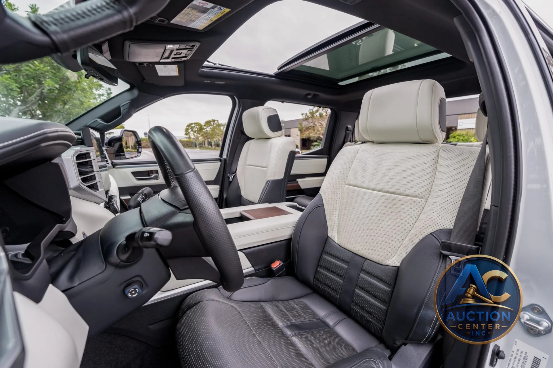 2023 Toyota Tundra Hybrid Capstone