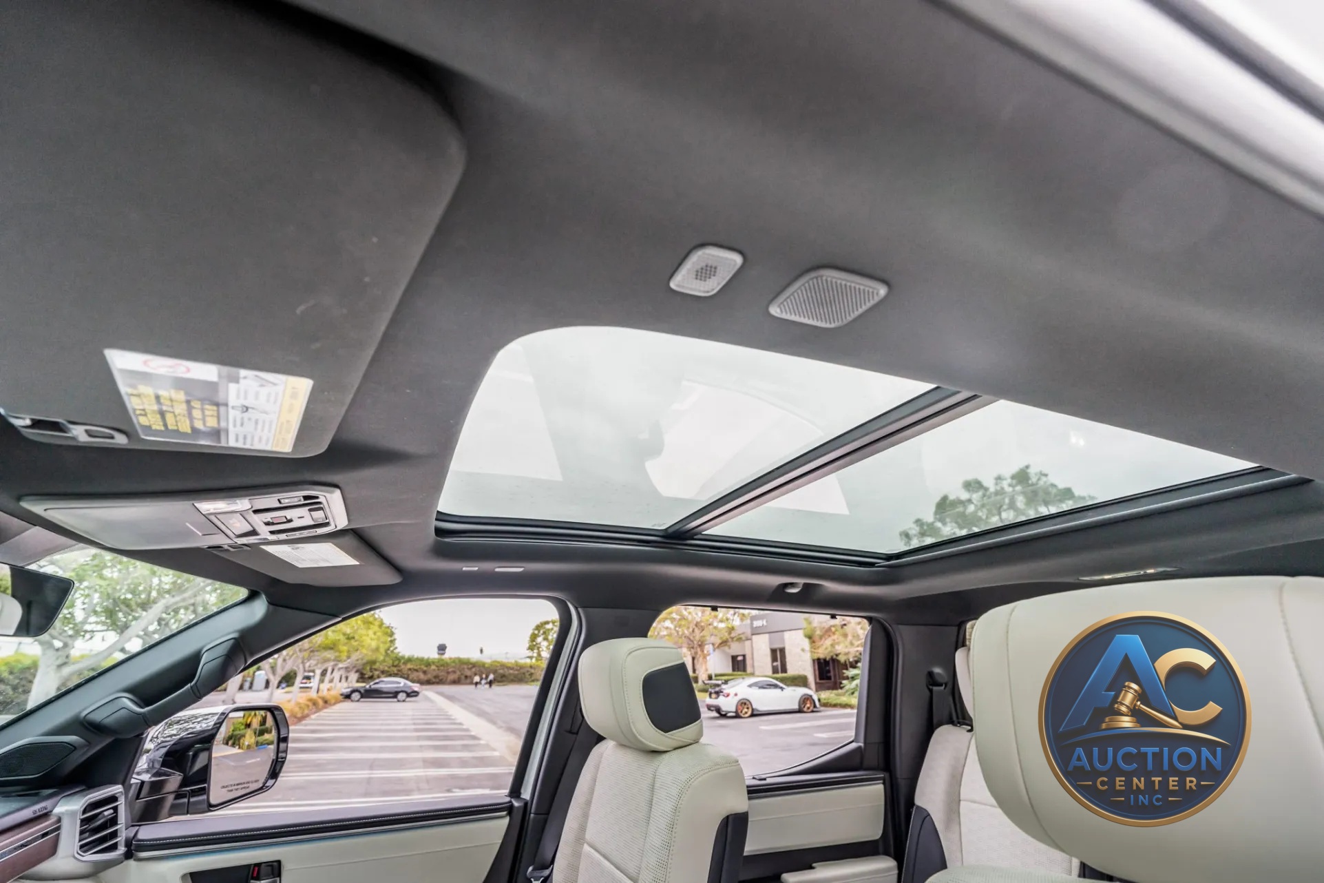 2023 Toyota Tundra Hybrid Capstone