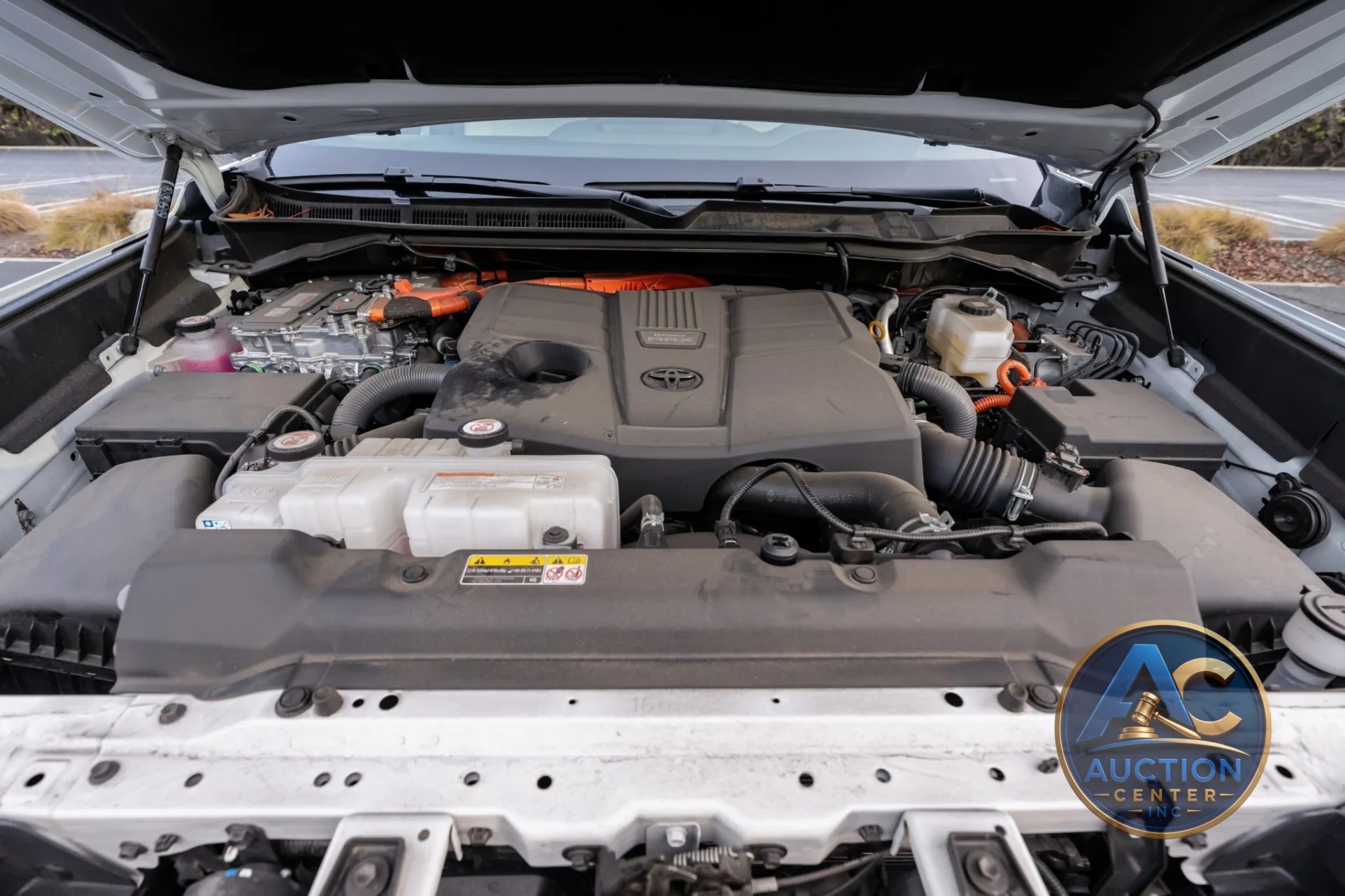 2023 Toyota Tundra Hybrid Capstone