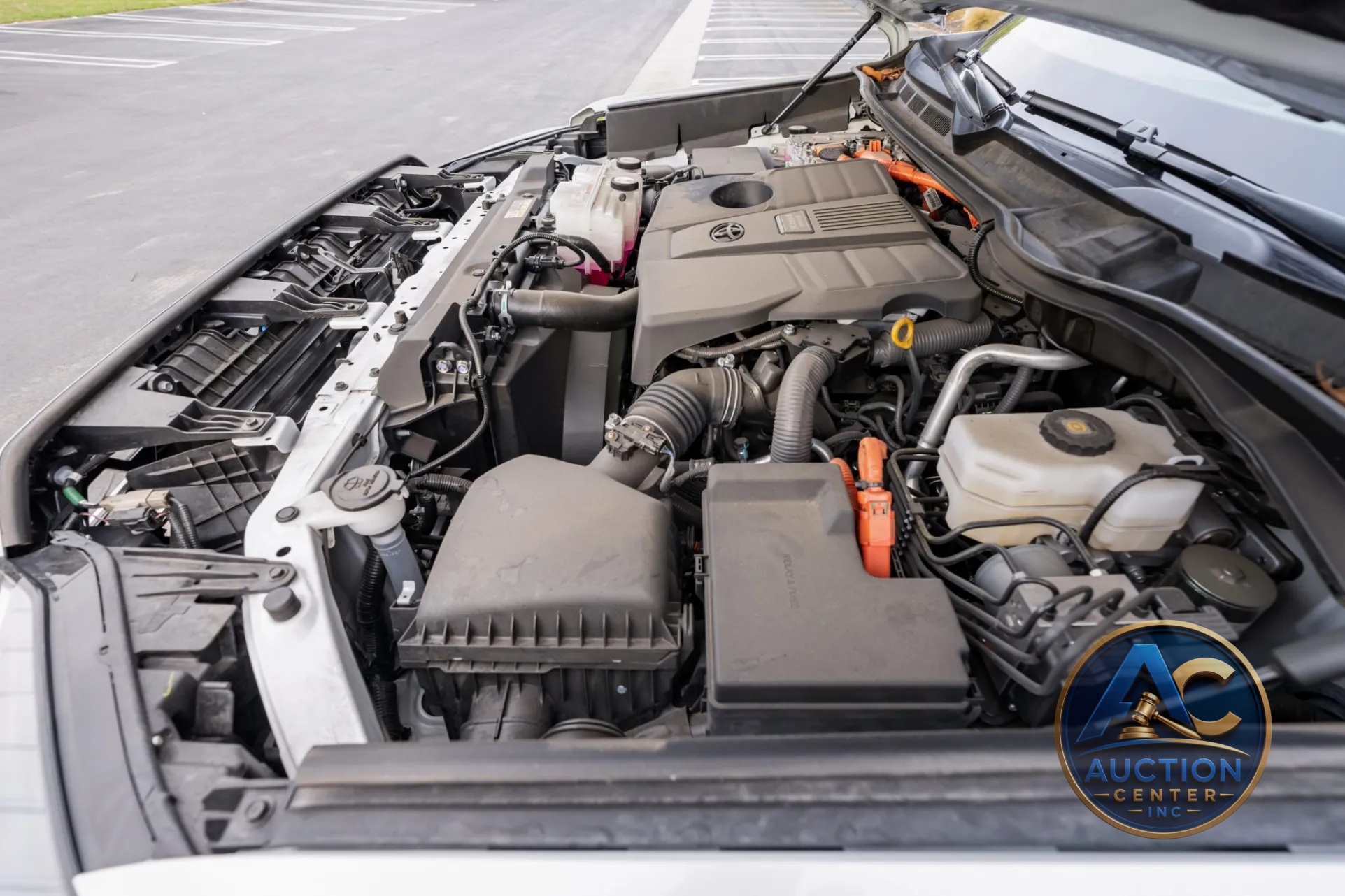2023 Toyota Tundra Hybrid Capstone